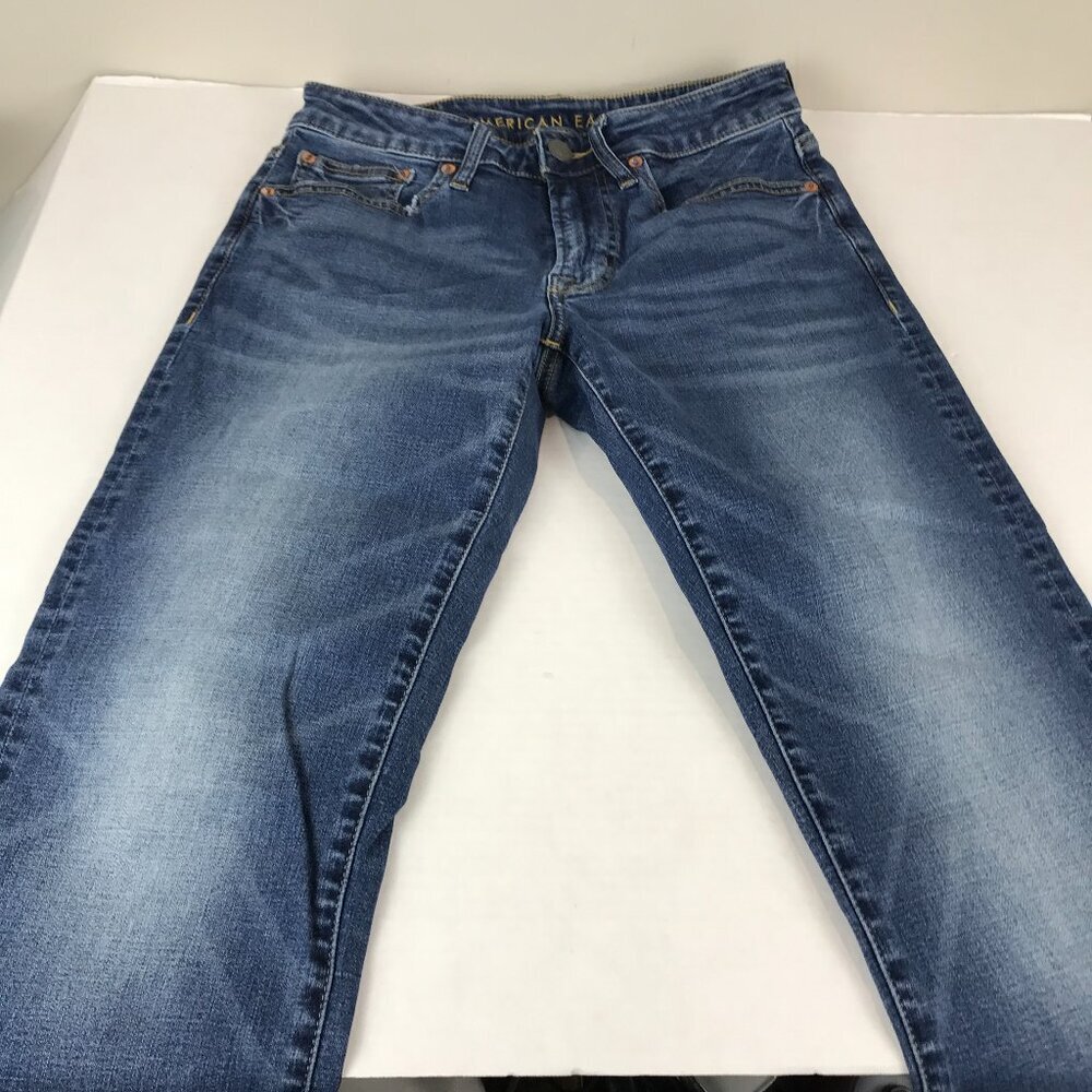 Women's AEO Slim Straight Blue Jeans Size 28 x 30